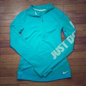 Nike Dri-fit quarter zip